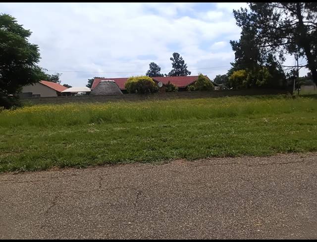 1,126M² VACANT LAND FOR SALE IN KOOKRUS